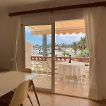 By The Sea At Goleta Διαμέρισμα Κοραλέχο