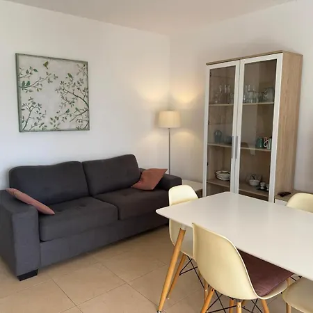 Goleta Apartment *